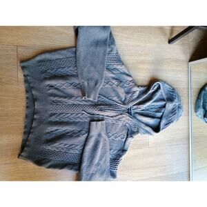 Aster gray cableknit zip up hoodie sweater relaxed M capsule wardrobe lounge